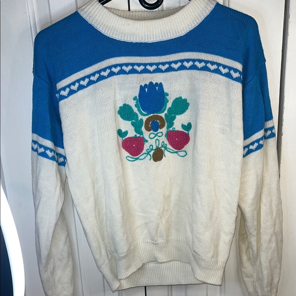 90s vintage blocky grandma sweater That’s Me medium floral knit